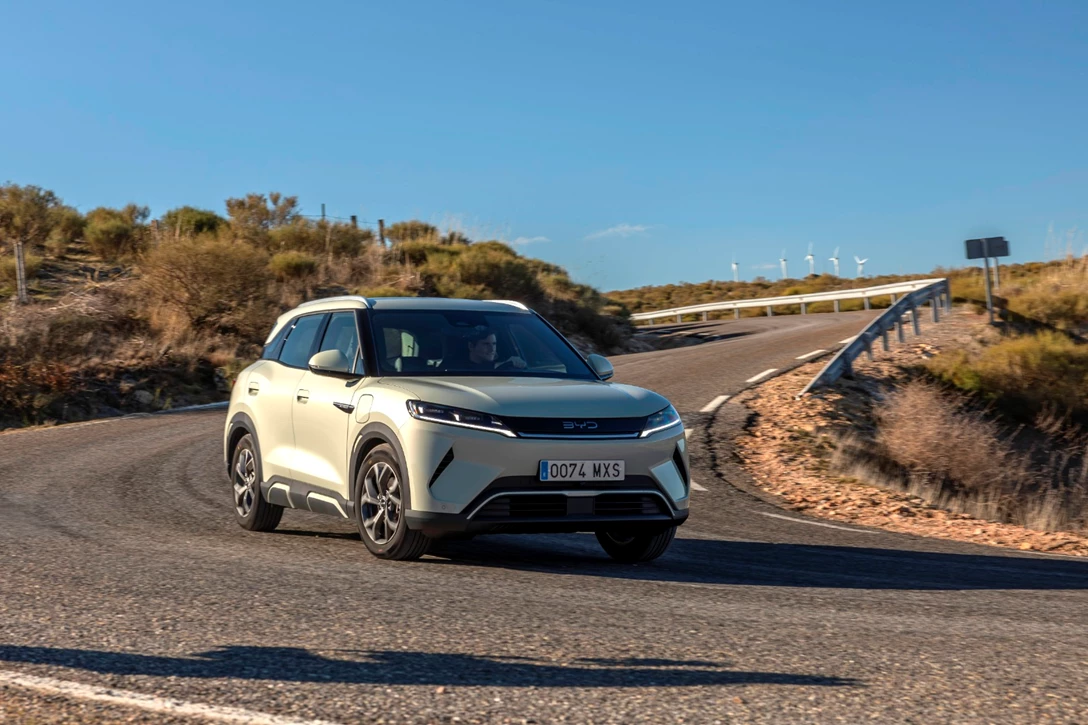 1706600-Atto 2_Hiking green_39.jpg