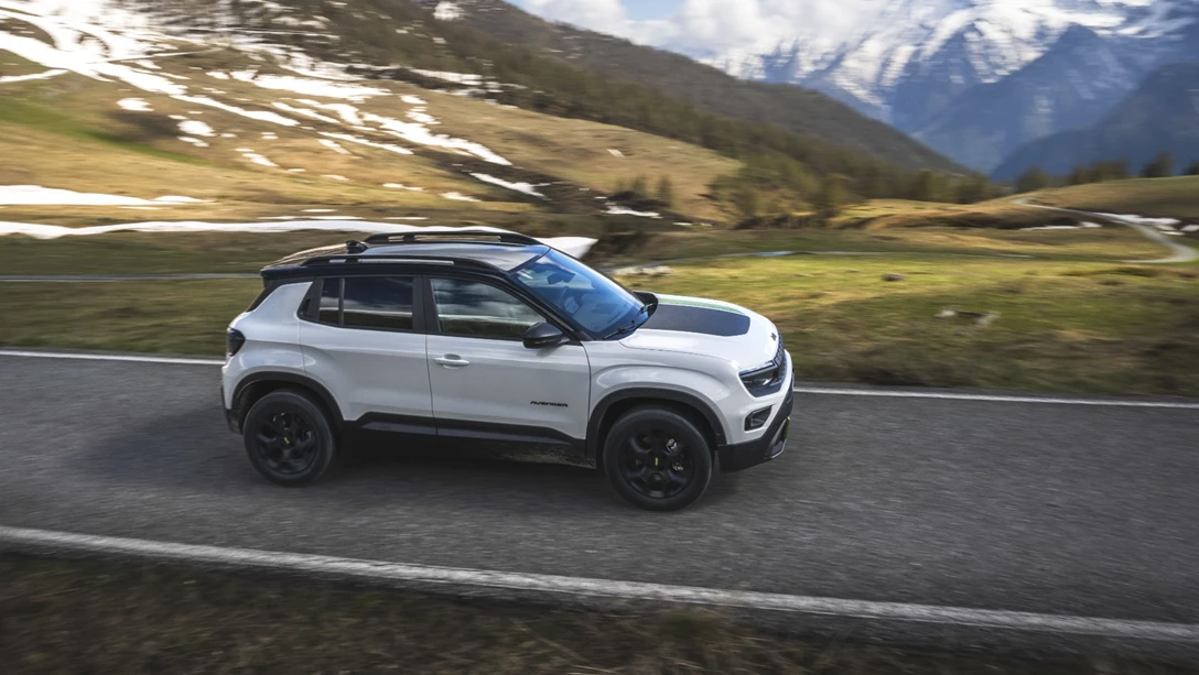 1697038-Avenger4xe (4)-min.jpg