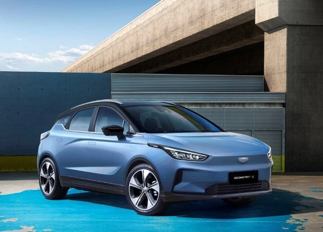 1652130-Geely-Geometry_C-2021-08.jpg