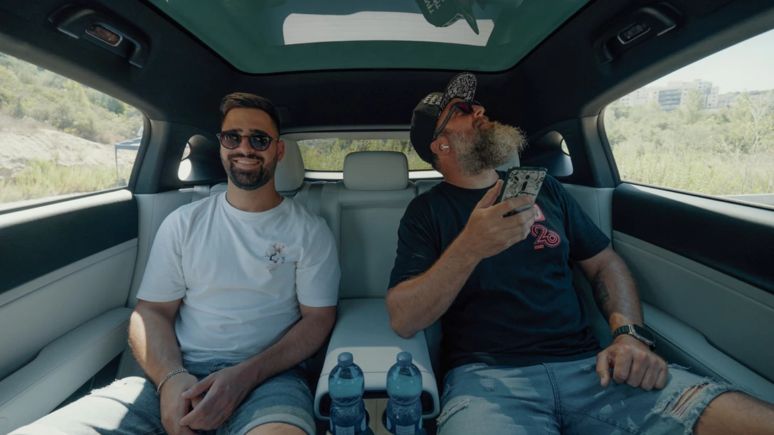 1701432-Xpeng G6 2024.00_37_36_13.Still073.jpg