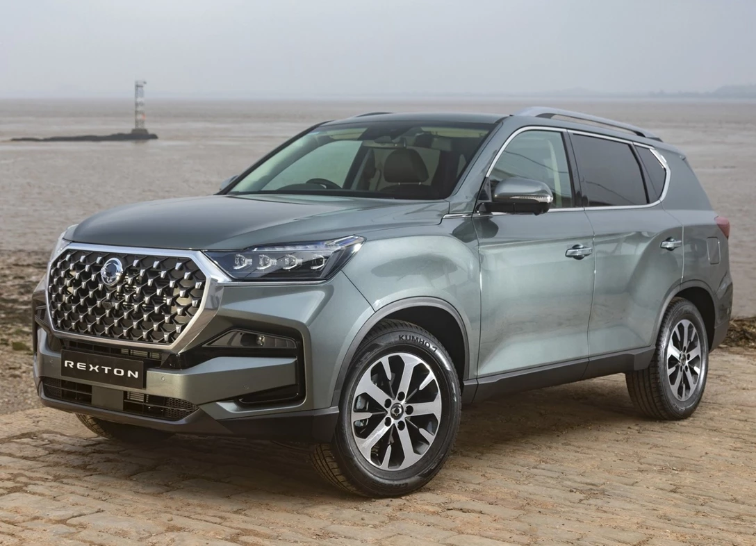 1643612-SsangYong-Rexton-2021-01.jpg