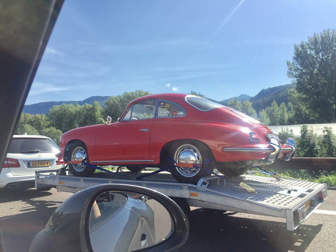 1594747-פורשה דרייב 911  (4).jpeg