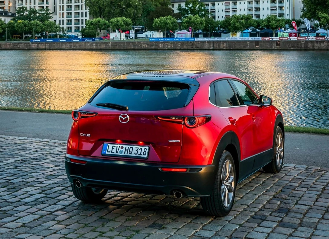 1673132-Mazda-CX-30-2023-04.jpg