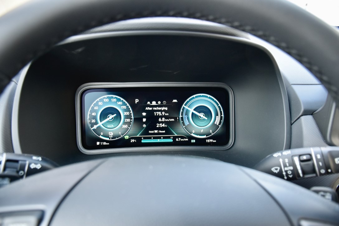 1649279-יונדאי קונה חשמלי - 14.jpeg