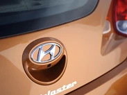 יונדאי ולוסטר