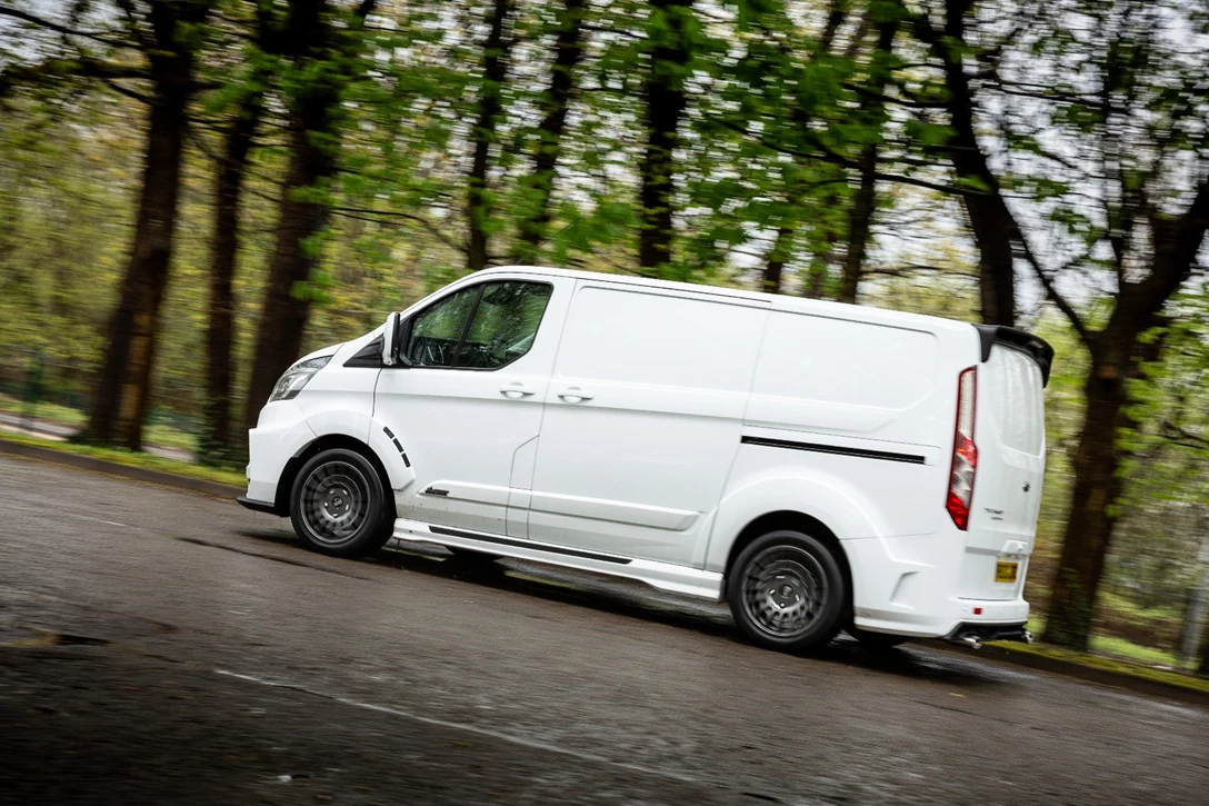 1595215-MS-RT Transit Custom-88.jpg