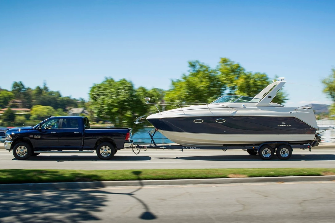 דודג' ראם 3500 שנת 2014