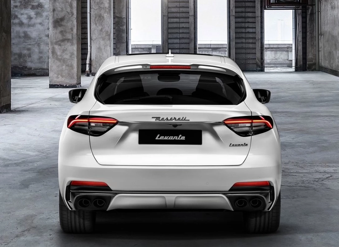 1664276-Maserati-Levante-2022-02.jpg
