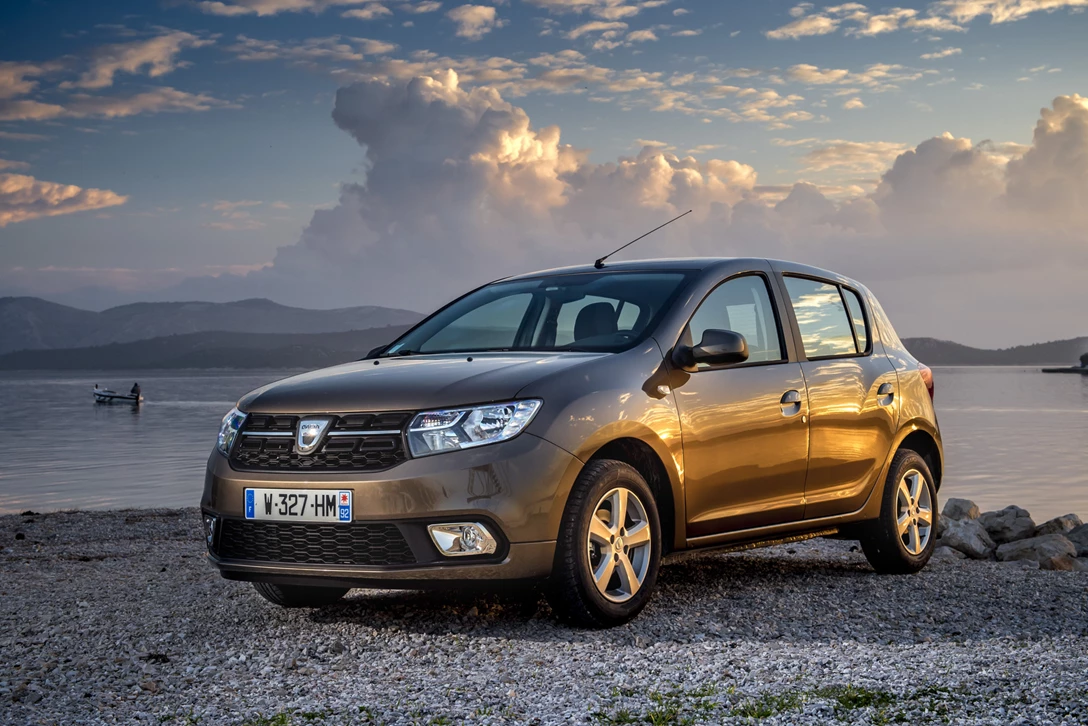 1612055-Dacia New Sandero (5).JPG