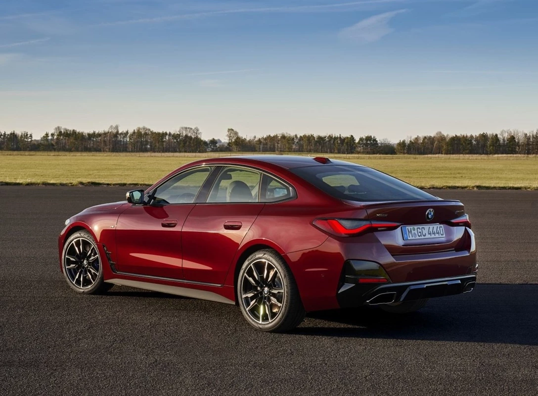1662760-BMW-4-Series_Gran_Coupe-2022-03.jpg
