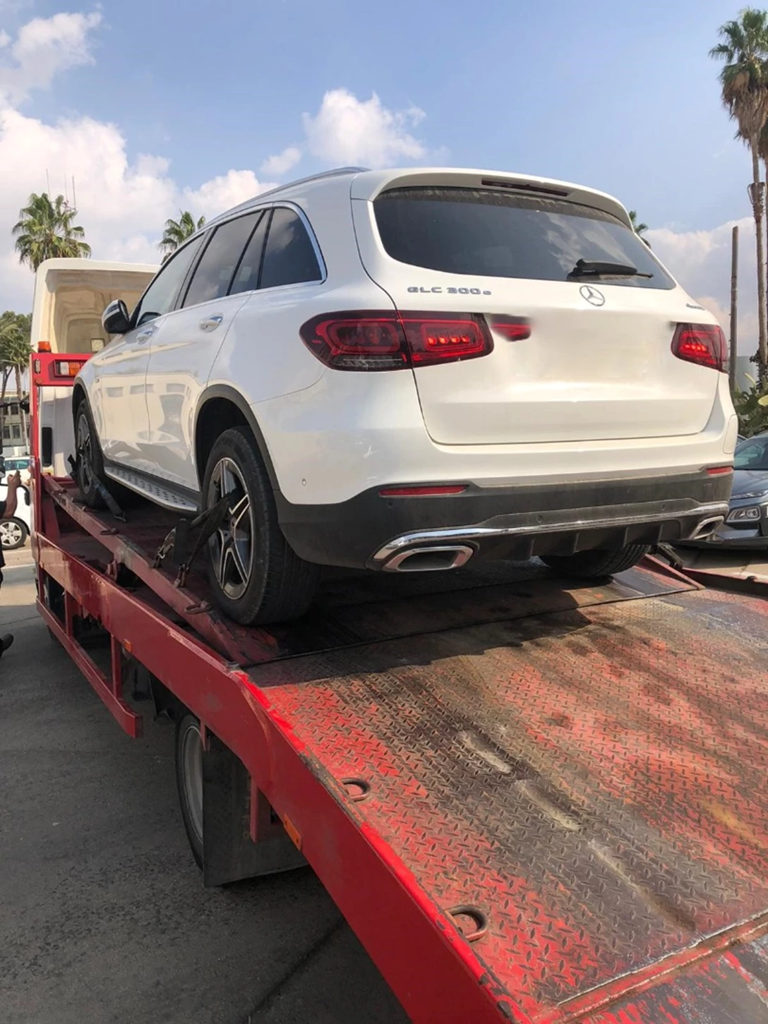 1671082-מונית הכסף 2.jpg