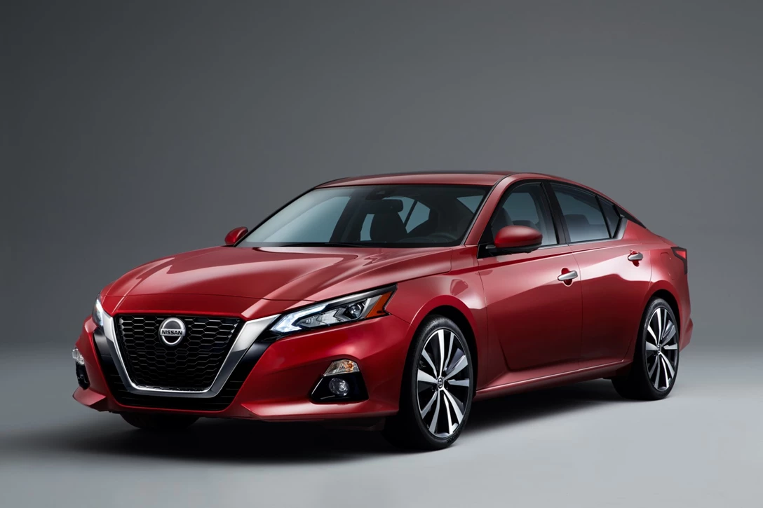 1593468-2019-Nissan-Altima-Photo-07.jpg
