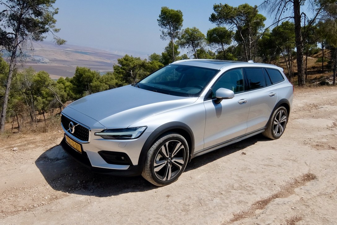 1635140-וולוו V60 קרוס קאנטרי - 5.jpeg