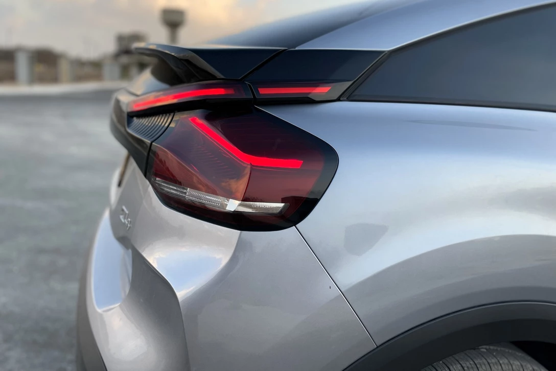 1651699-06-C4 - 37.jpg