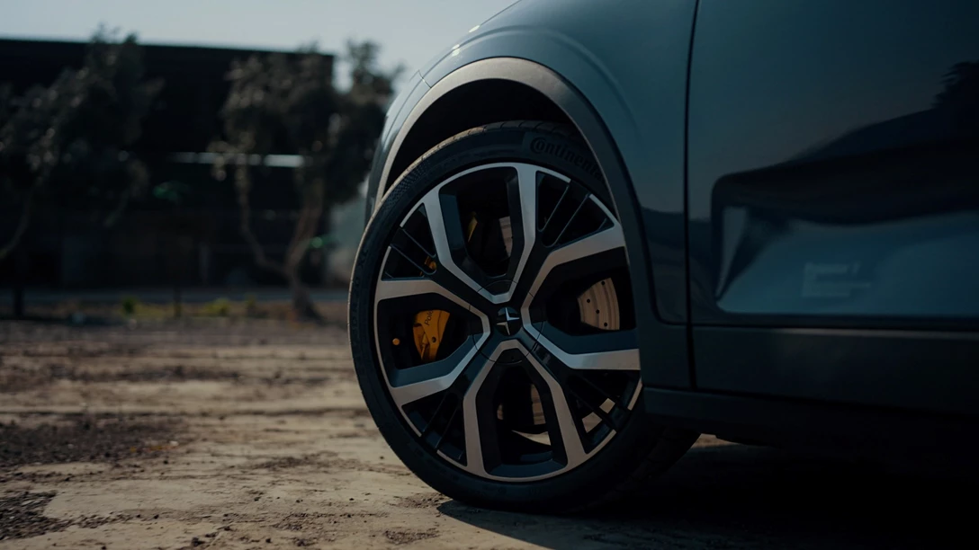 1679062-PoleStar 2 2023.00_00_41_20.Still003 copy-min.jpg