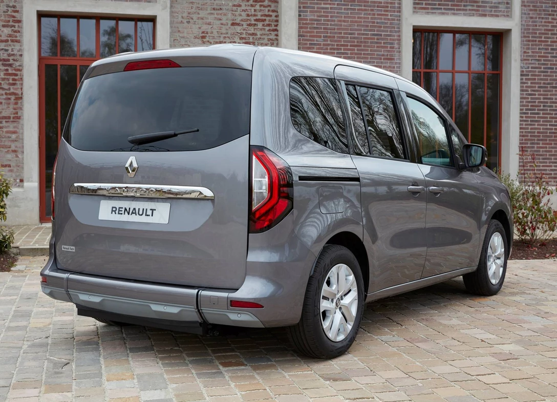 Renault-Kangoo-2025-02.jpg