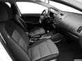 1650987-Kia-Forte-2013-05.jpg