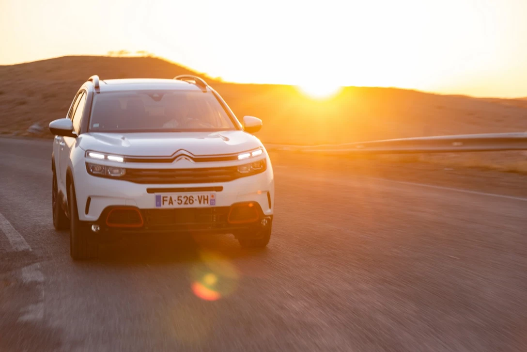 1608931-סיטרואן C5 איירקרוס מבחן דרכים השקה (11).jpg