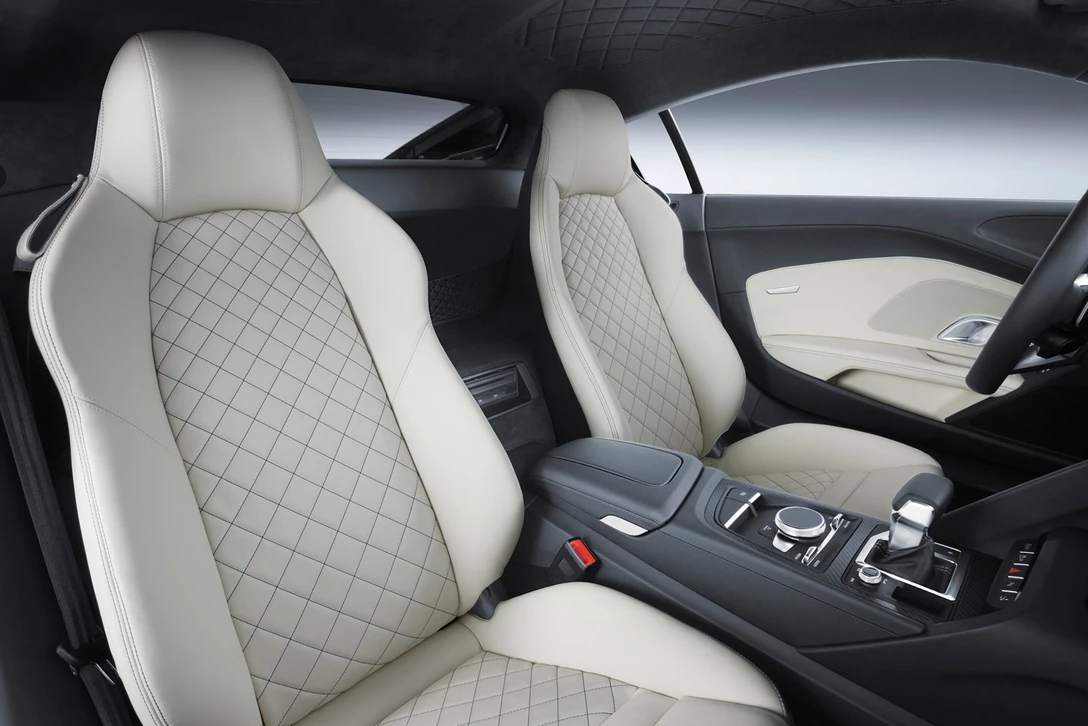 אודי R8 שנת 2015