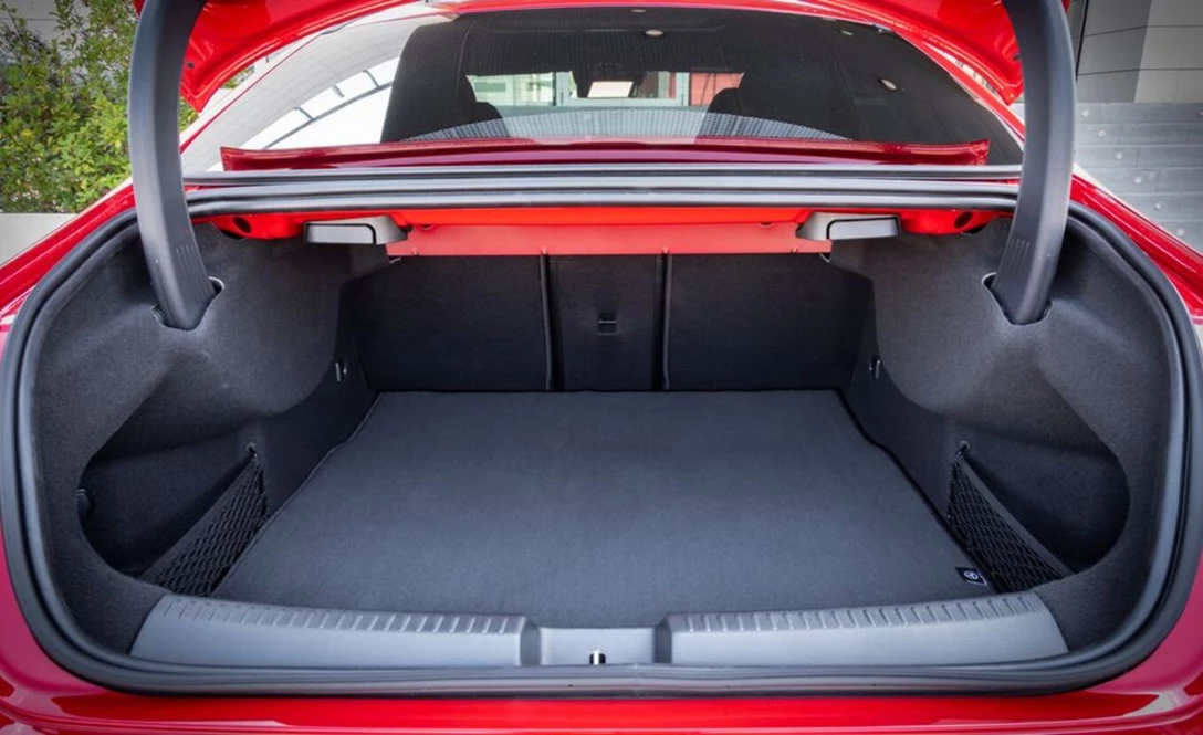 1646759-Mercedes CLA 2021 (24).jpg