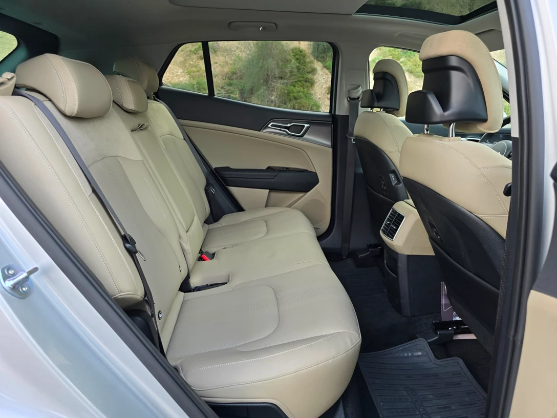 1706998-suv (84).jpg