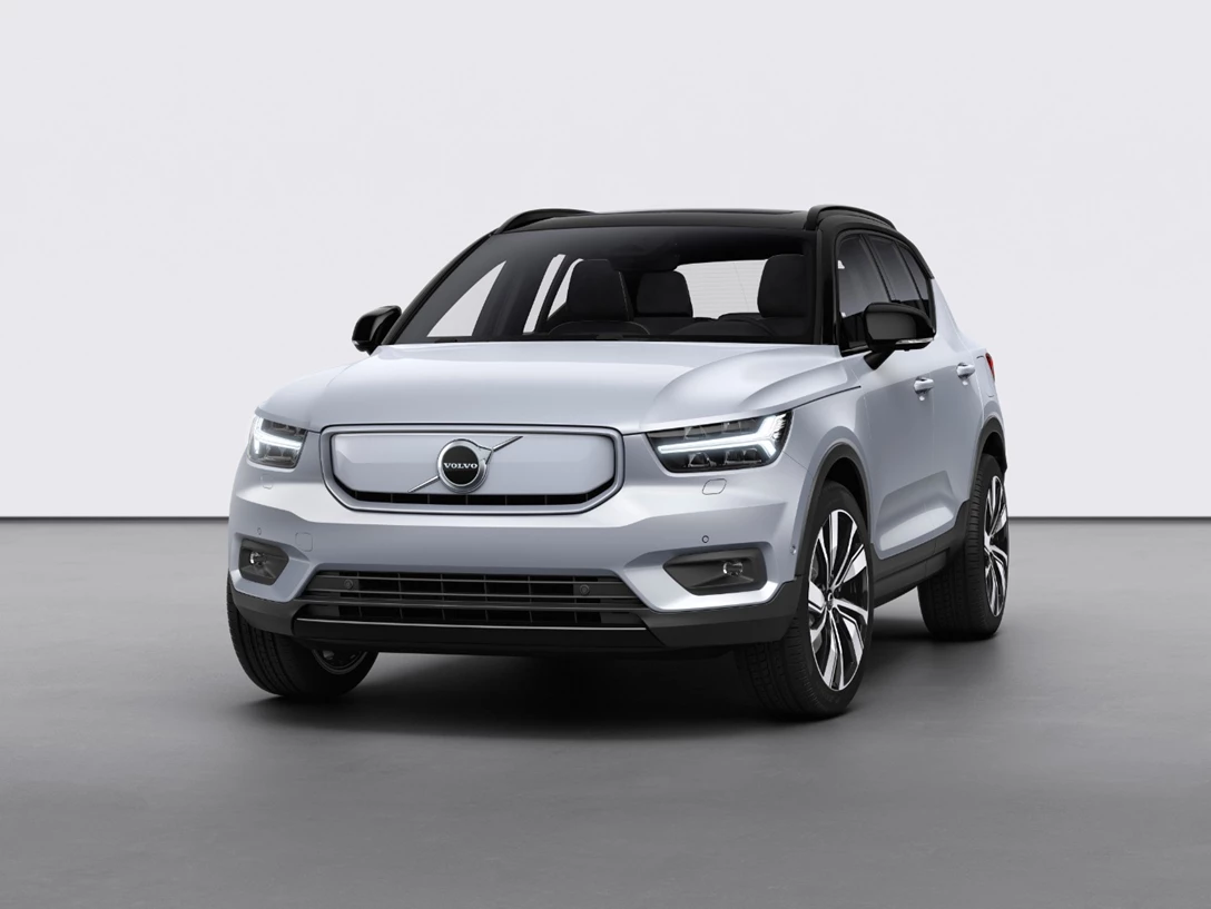 1623891-259192_Volvo_XC40_Recharge_P8_AWD_in_Glacier_Silver.jpg