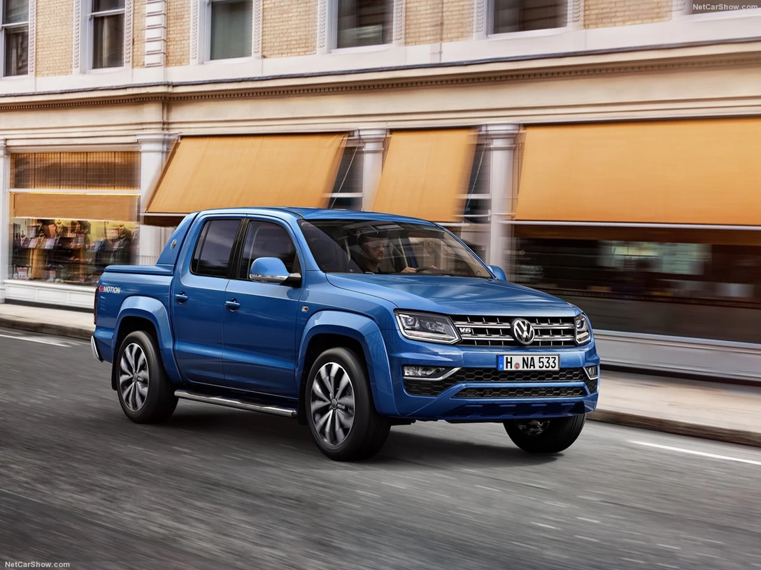 1589233-Volkswagen-Amarok 3.jpg
