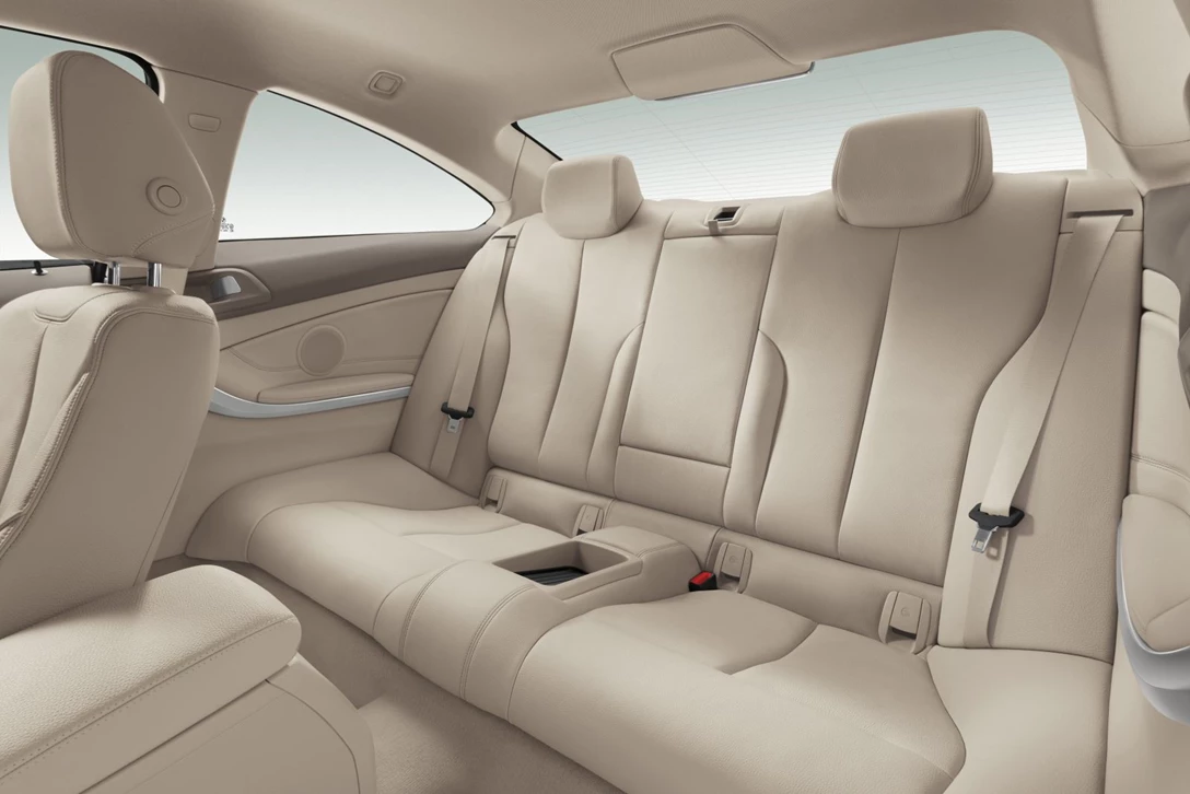 ב.מ.וו סדרה 4 קופה