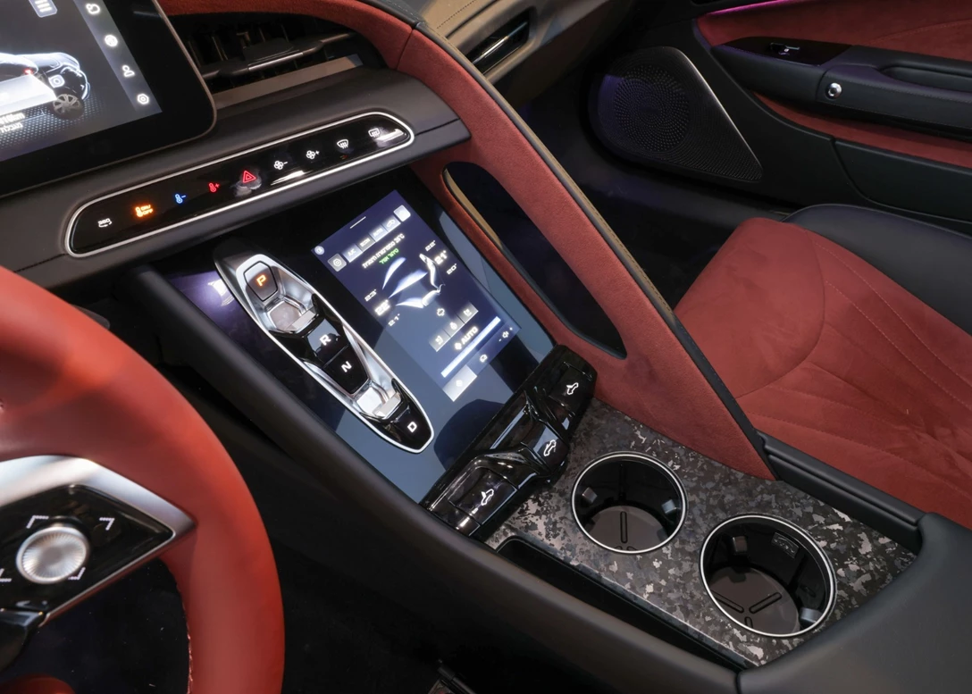 1709362-MG-Cyberster-2025 (9).jpg