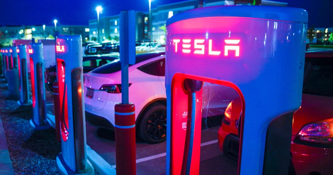 1677936-stephen-mease-5hbzWe6ens4-unsplash-min (1).jpg