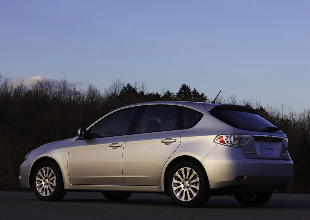 1594064-Subaru-Impreza 2.jpg