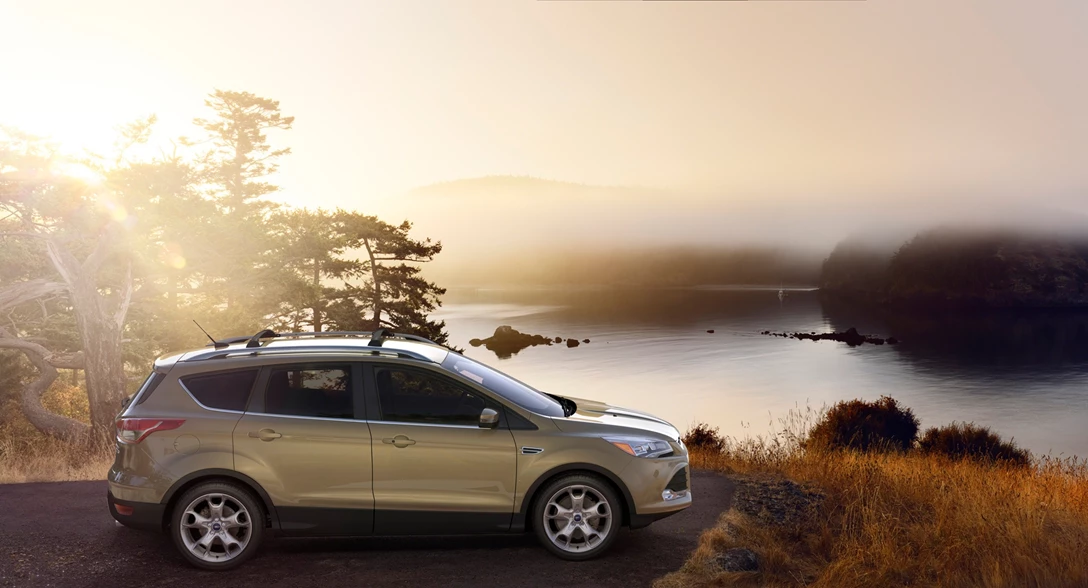 1658308-2013_ford_escape_53_1920x1080.jpg