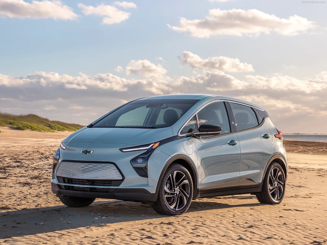 1666329-Chevrolet-Bolt_EV-2022-wallpaper.jpg
