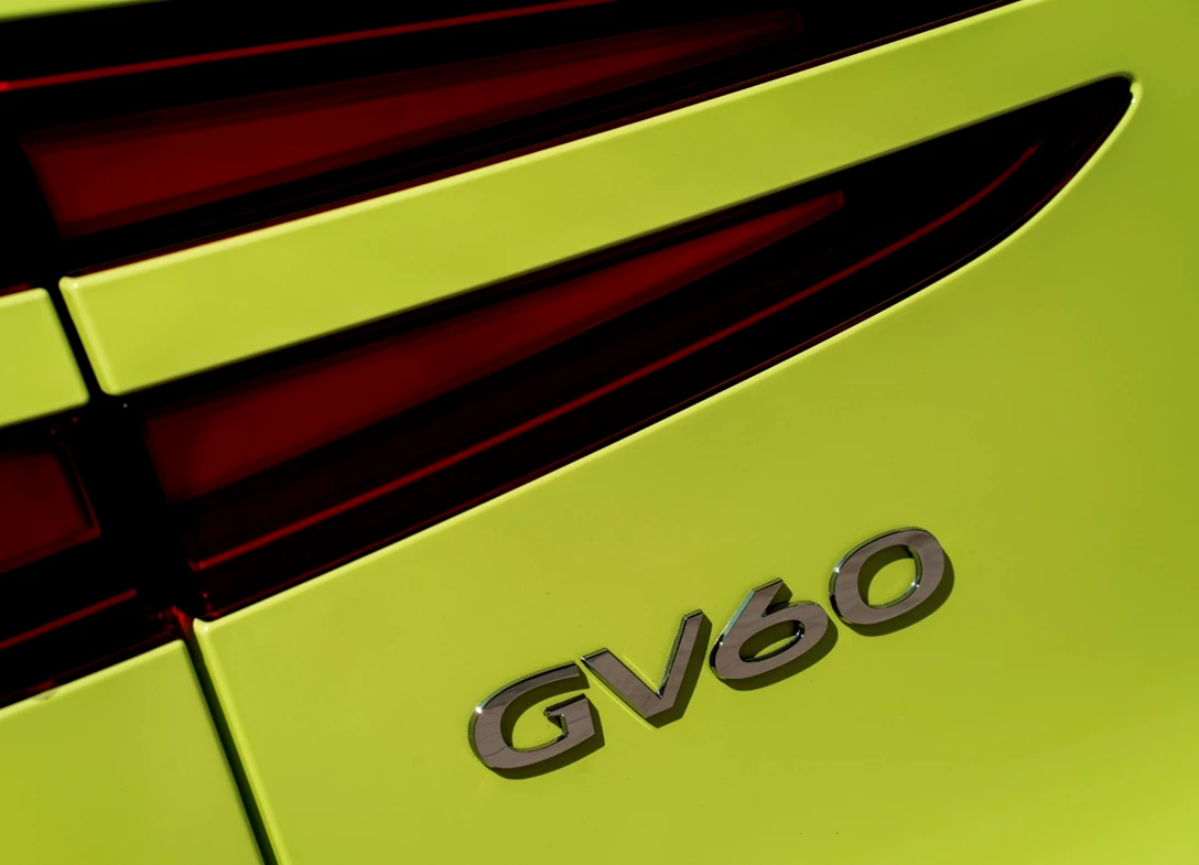 1696875-Genesis-GV60-2024-15.jpg