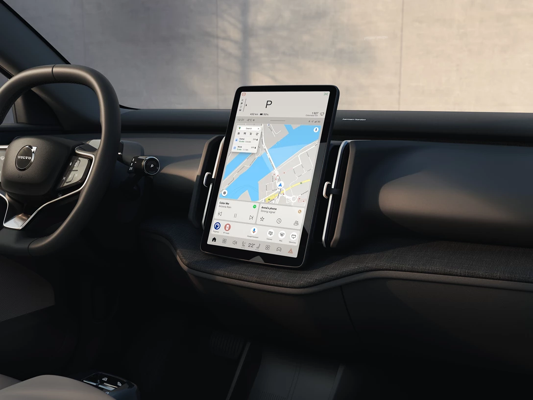 JPG Full-BL352_Interior_CSD_Interface_ROW.jpg