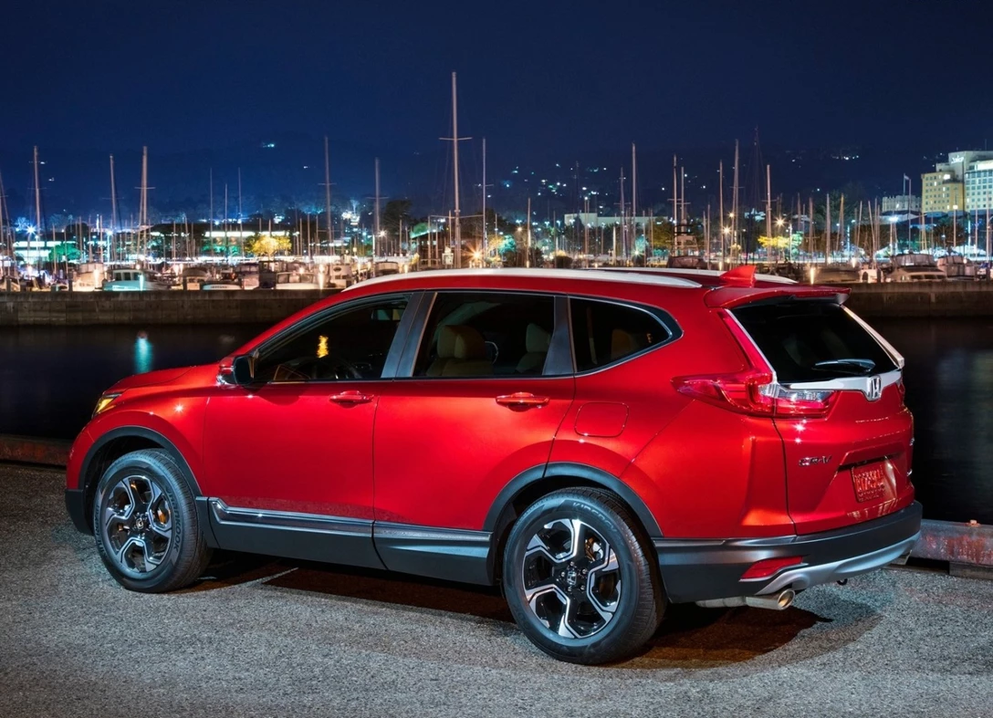 1647735-Honda-CR-V-2017-03.jpg