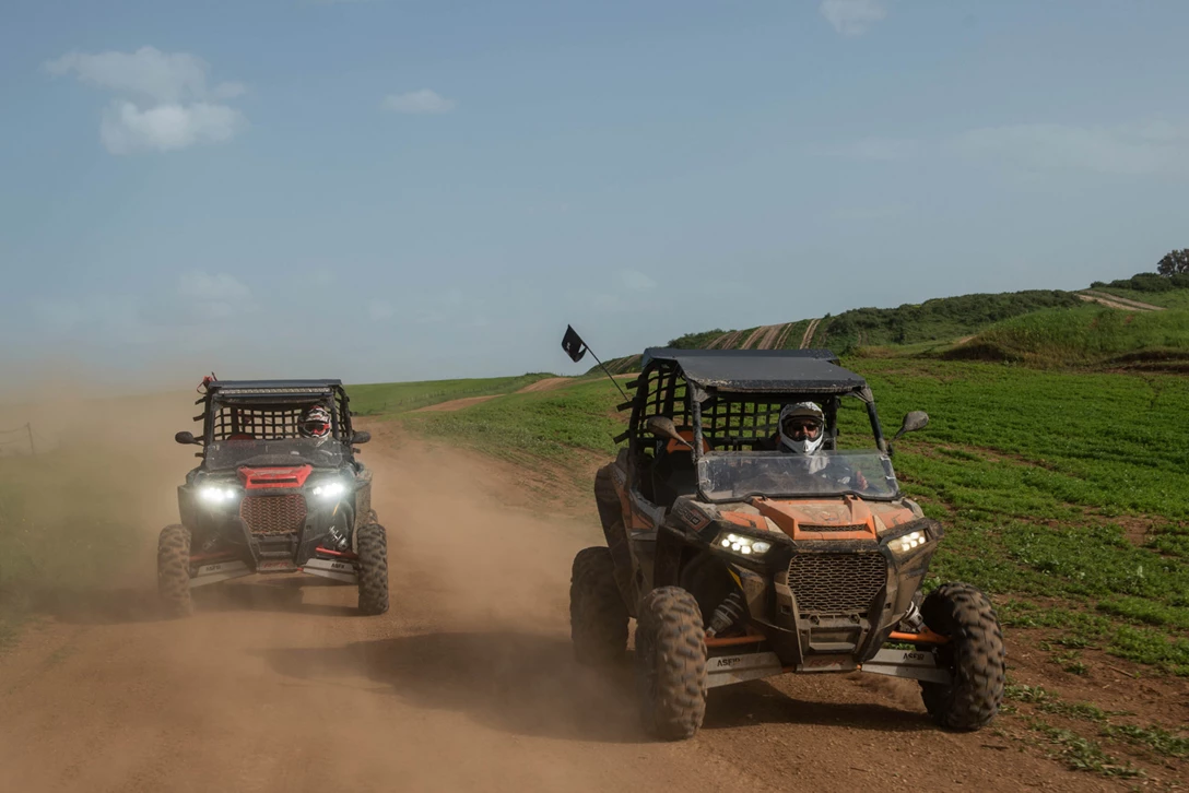 1591640-פולאריס רייזר דיינאמיקס (7).jpg