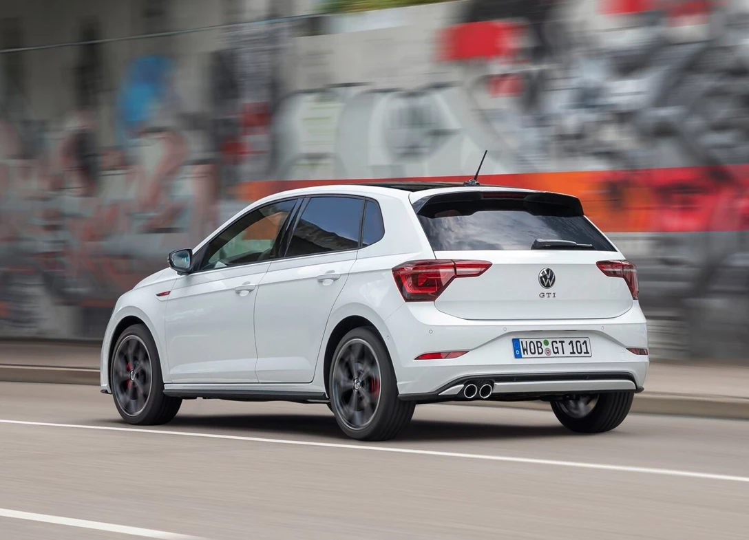 1695109-Volkswagen-Polo_GTI-2024-03.jpg