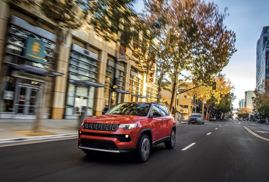 1658432-גיפ קומפאס1.jpeg