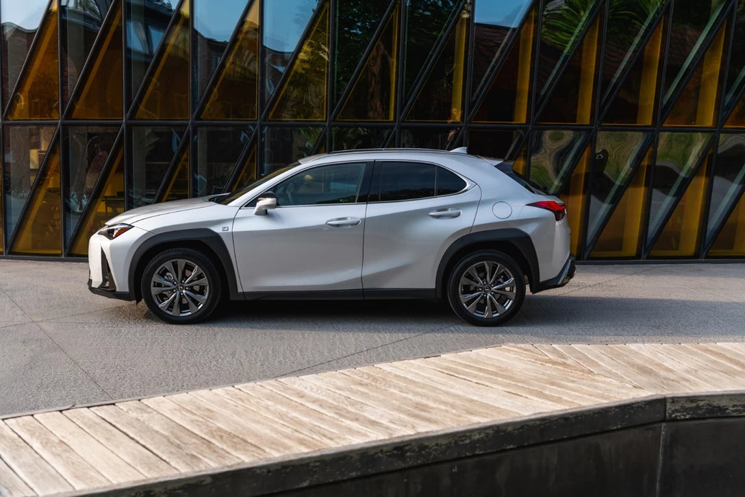 1602804-26-לקסוס UX השקה 2018 (16).jpg