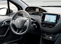1642188-Peugeot-208-2015-05.jpg