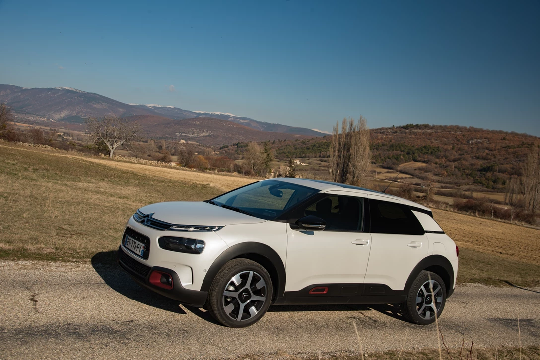 1591405-CL 18.005.146.jpg