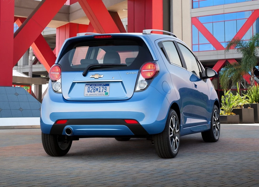 1642760-Chevrolet-Spark-2014-02.jpg
