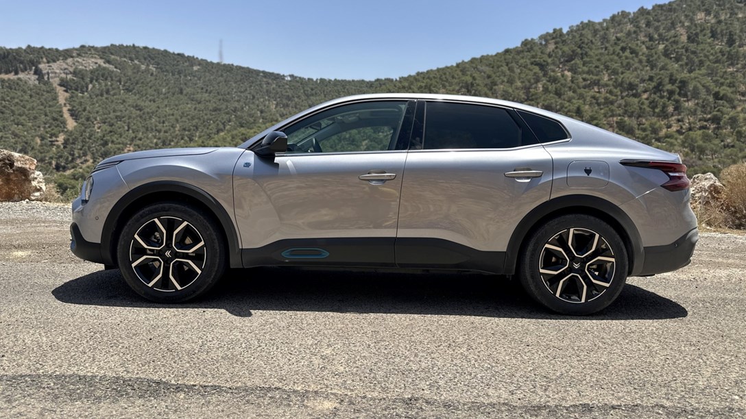 1683538-EC4X - 32-min.jpeg