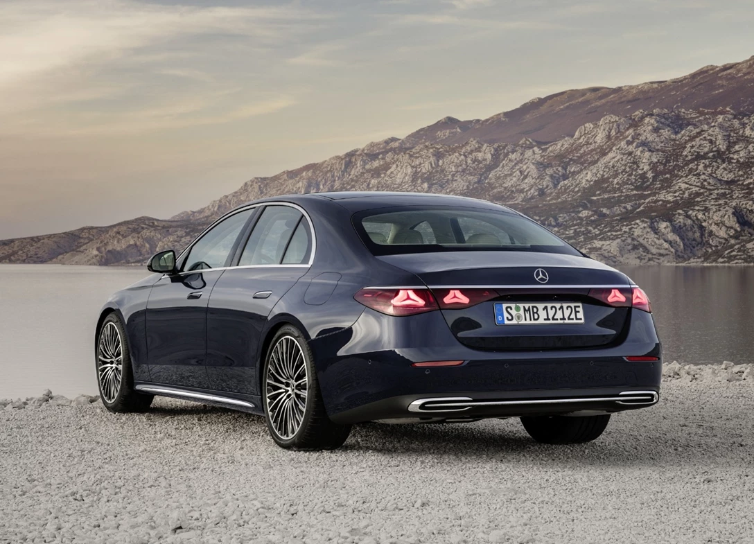 1694742-Mercedes-Benz-E-Class-2024-03.jpg