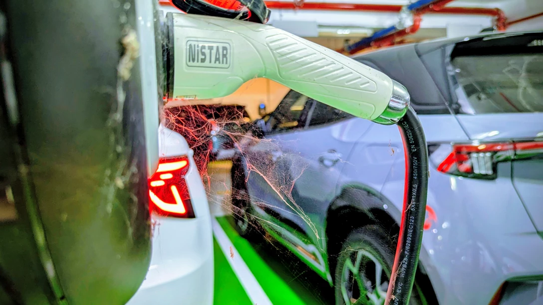 טעינת רכב חשמלי