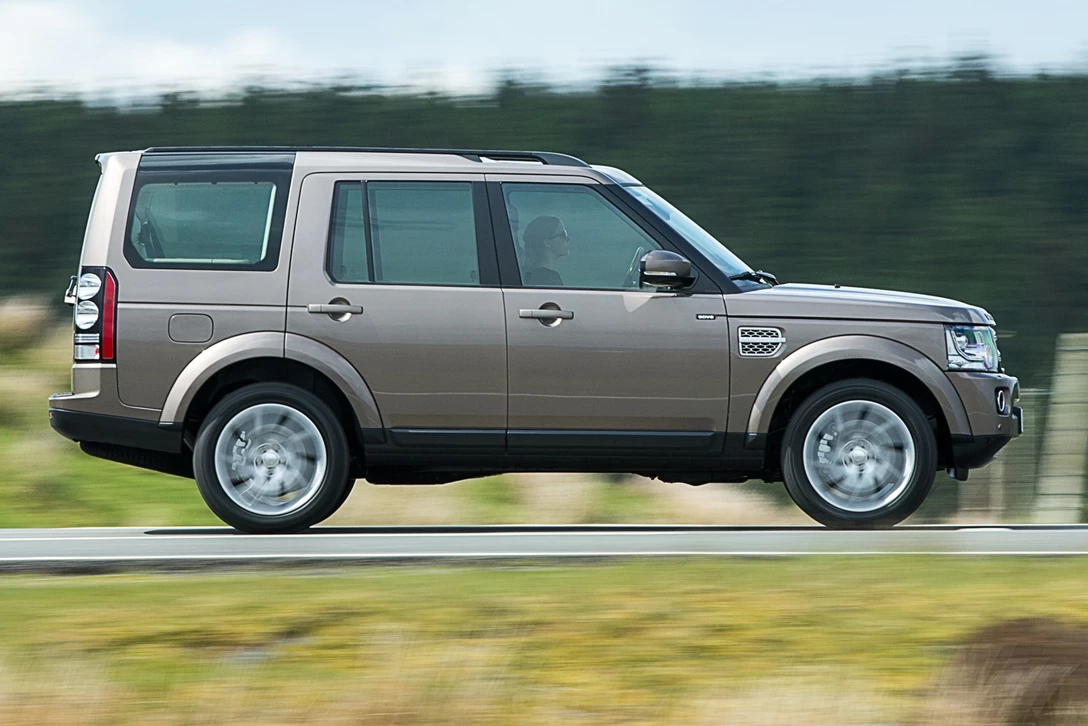 לנד רובר דיסקברי 4 שנת 2015