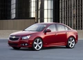 1689235-Chevrolet-Cruze-2014-04.jpg