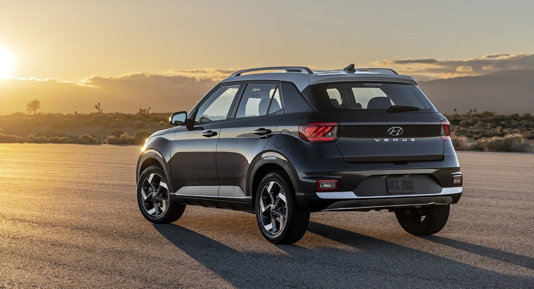 1654907-2020_hyundai_venue_6_2560x1440.jpg