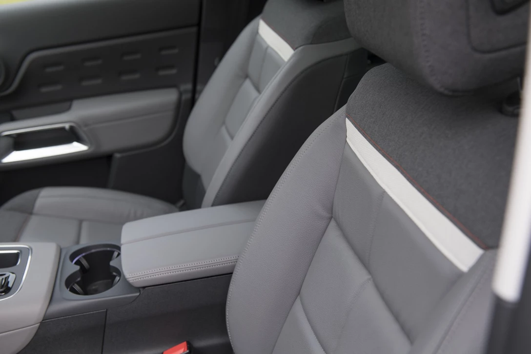 1596288-סיטרואן C5 איירקרוס השקה סטטית (14).jpg